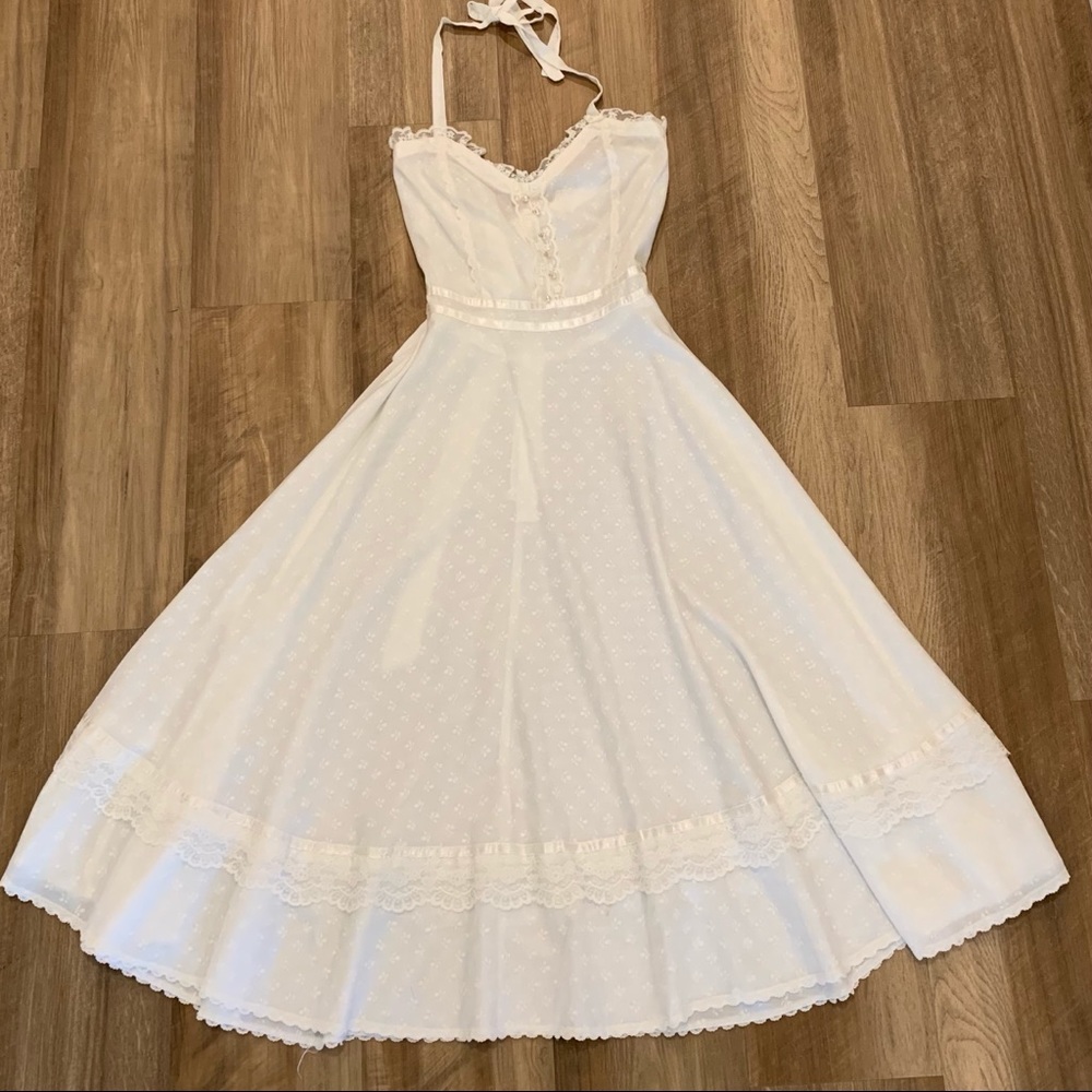 SOLD Pure While Gunne Sax Dress